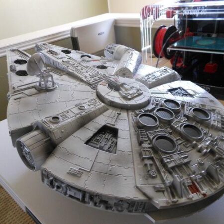 Millennium Falcon Interior 3D Printable Parts Kit 3: Main Hold, Lounge Seat, Technical Station