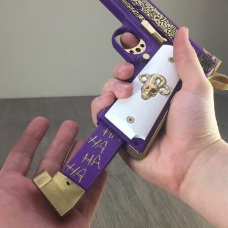 3D STL file-Joker Gun Replica | Joker Cosplay | Suicide Squad Weapon |ready for 3D-printing DIY | Movie Accurate Prop | M1911 Colt 45 Pistol
